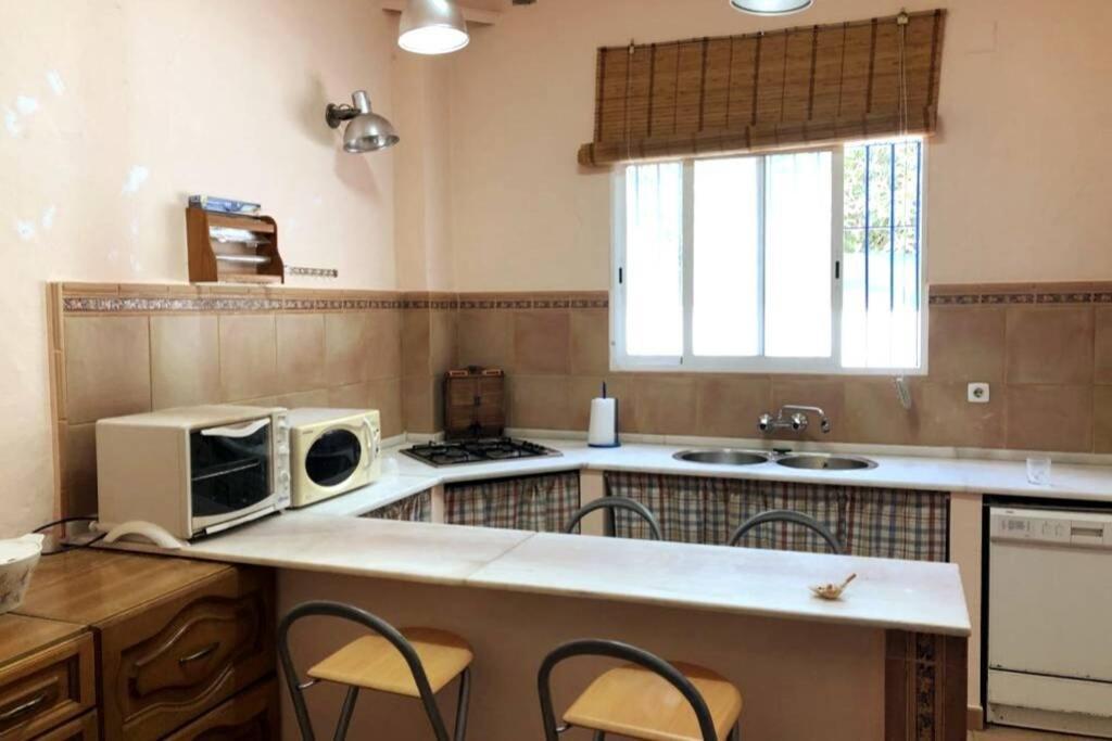 Sagrado Corazon - Chalet Con Piscina, A 25M Playa Sanlucar de Barrameda Bagian luar foto